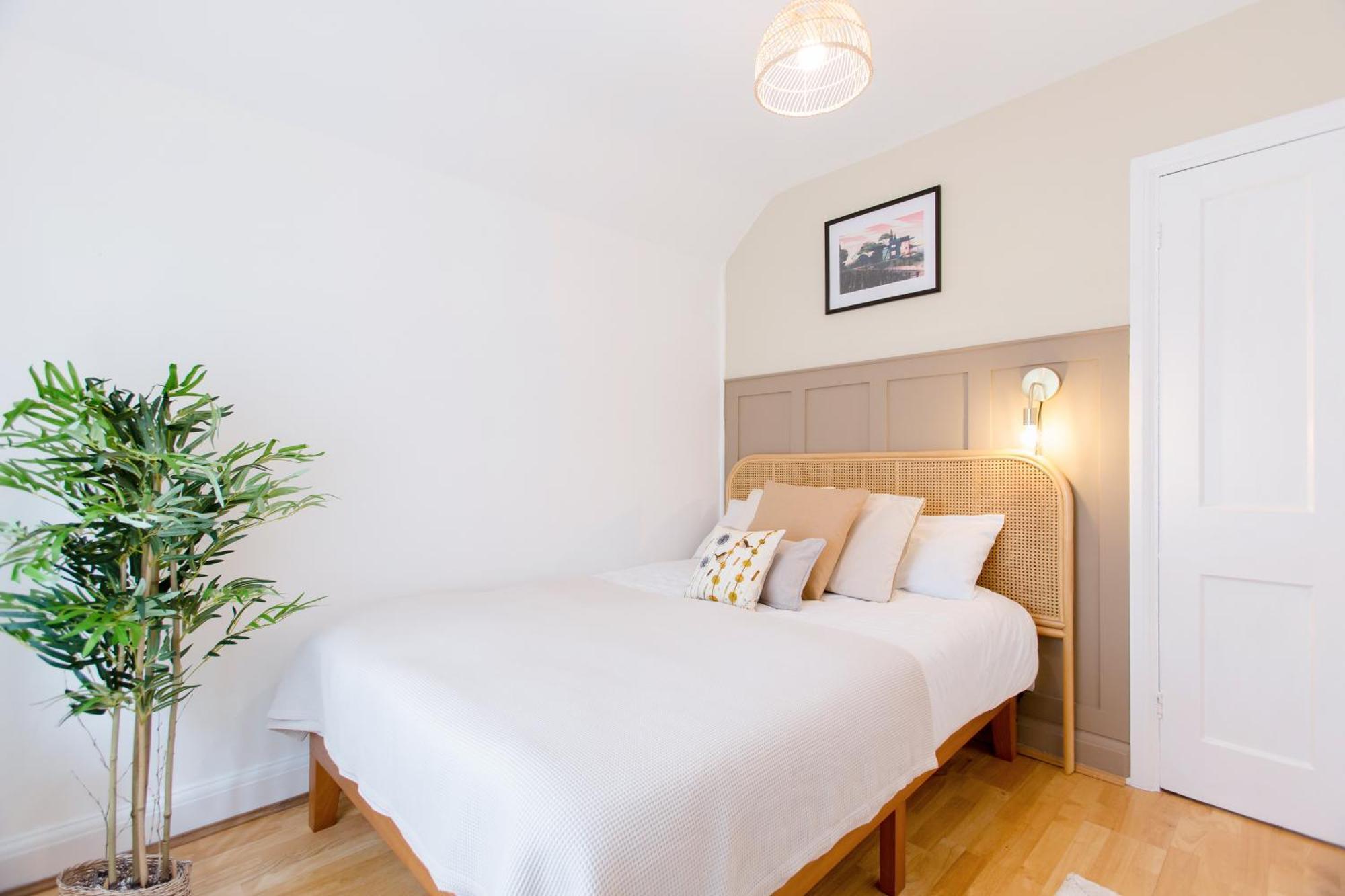 Apartament 3-bed House - Next To Olympic Park & Westfield *